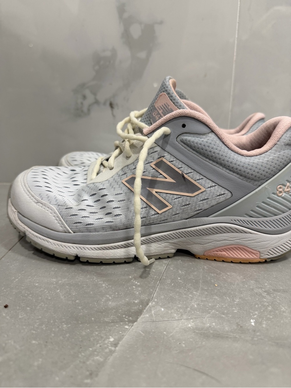 New Balance Size 7.5  847 Grey - WW847GY3